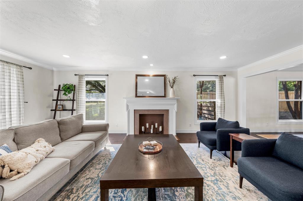 4217 Grim Avenue - Photo 4