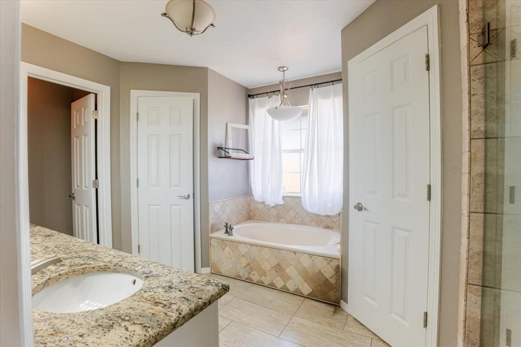 4600 Lone Star Road - Photo 17