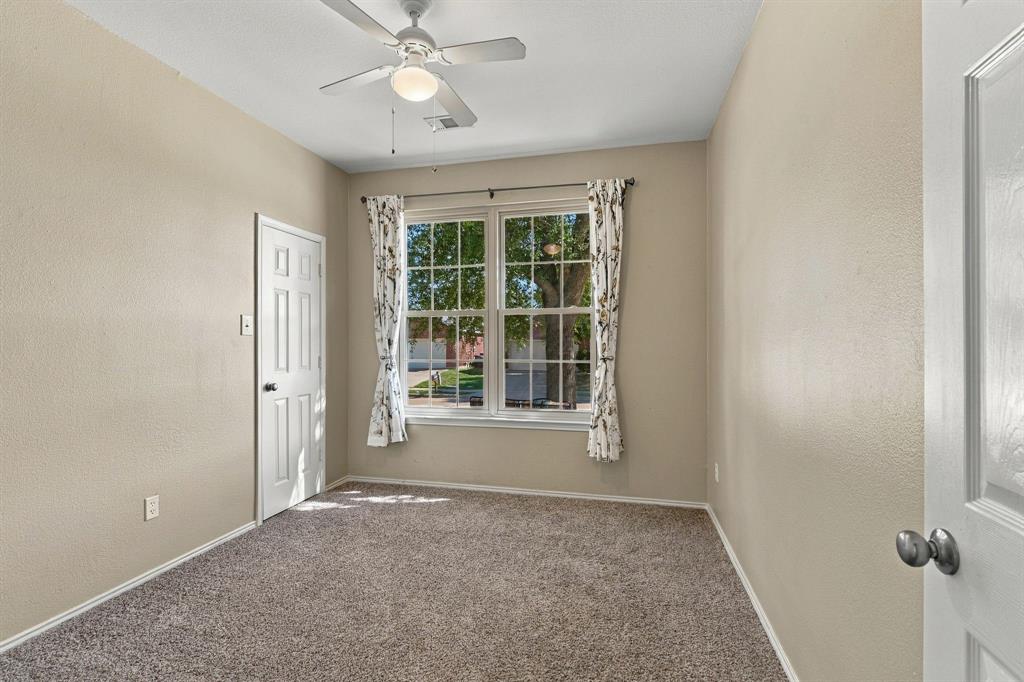 13121 Settlers Trail - Photo 21