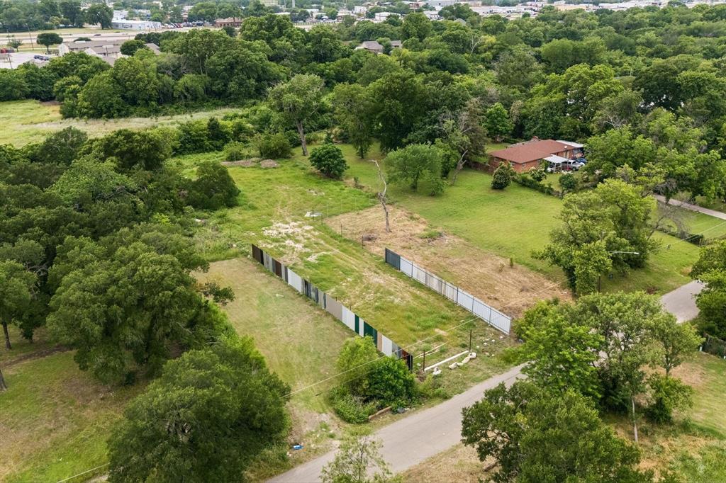 2411 Tally Ho Lane - Photo 13