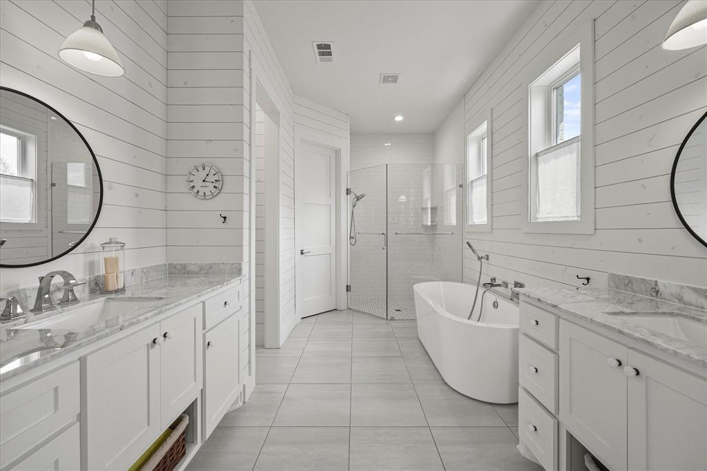 225 Bristol Court - Photo 15