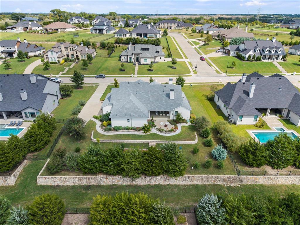 225 Bristol Court - Photo 36