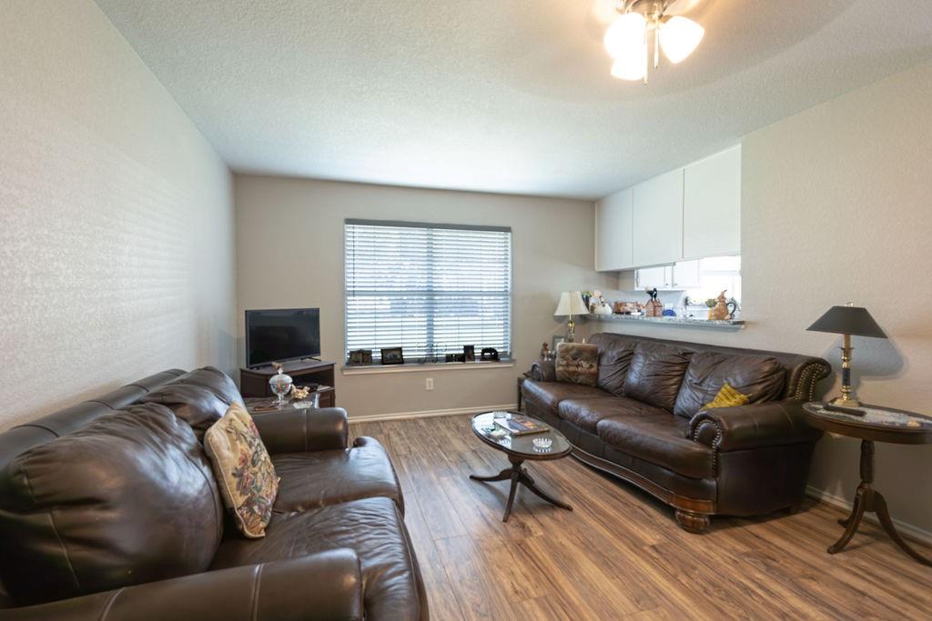 2065 J E Woody Road - Photo 2