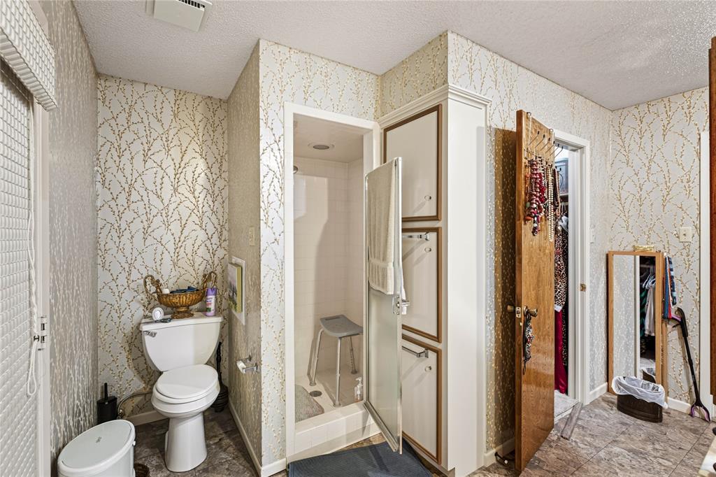 44 Surrey Square - Photo 13