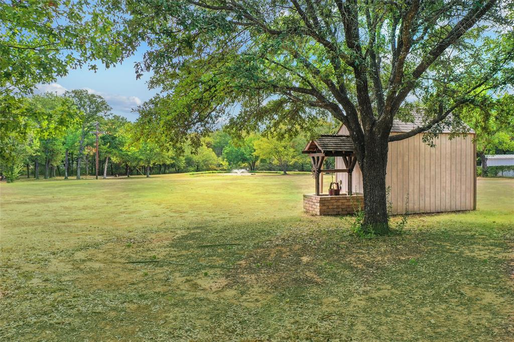1570 Karen Drive - Photo 38