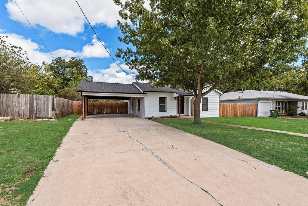 8324 Raymond Avenue - Photo 1