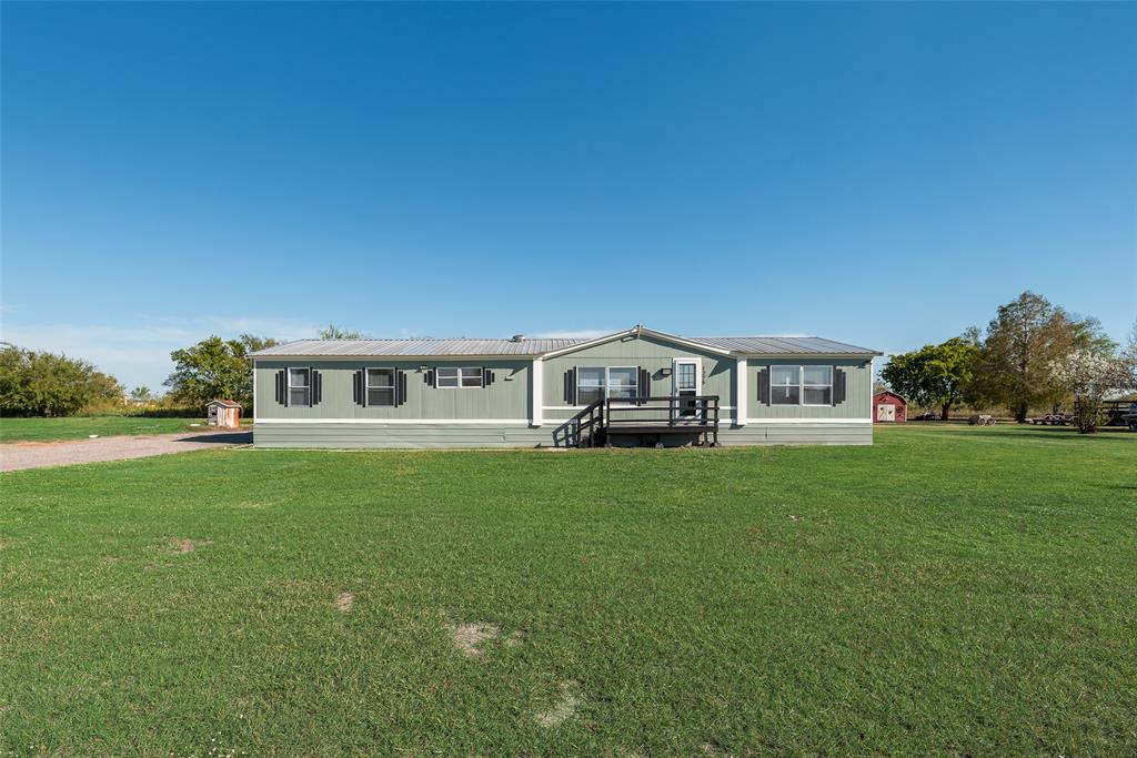 1275 John Wayne Road - Photo 3