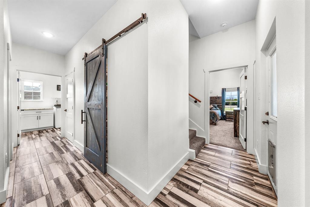 4886 County Road 1037 - Photo 20