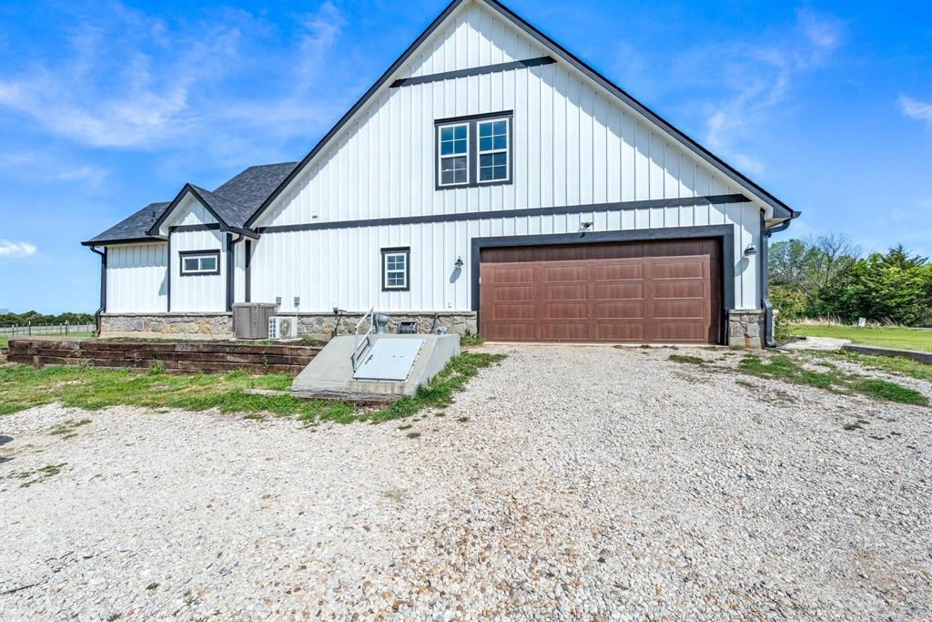 4886 County Road 1037 - Photo 27