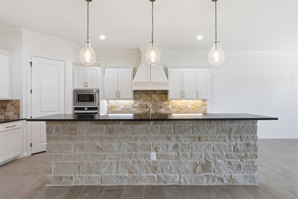 1473 Highland Park Circle - Photo 1