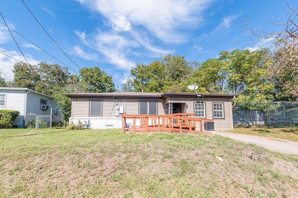 1210 Pollard Street - Photo 3