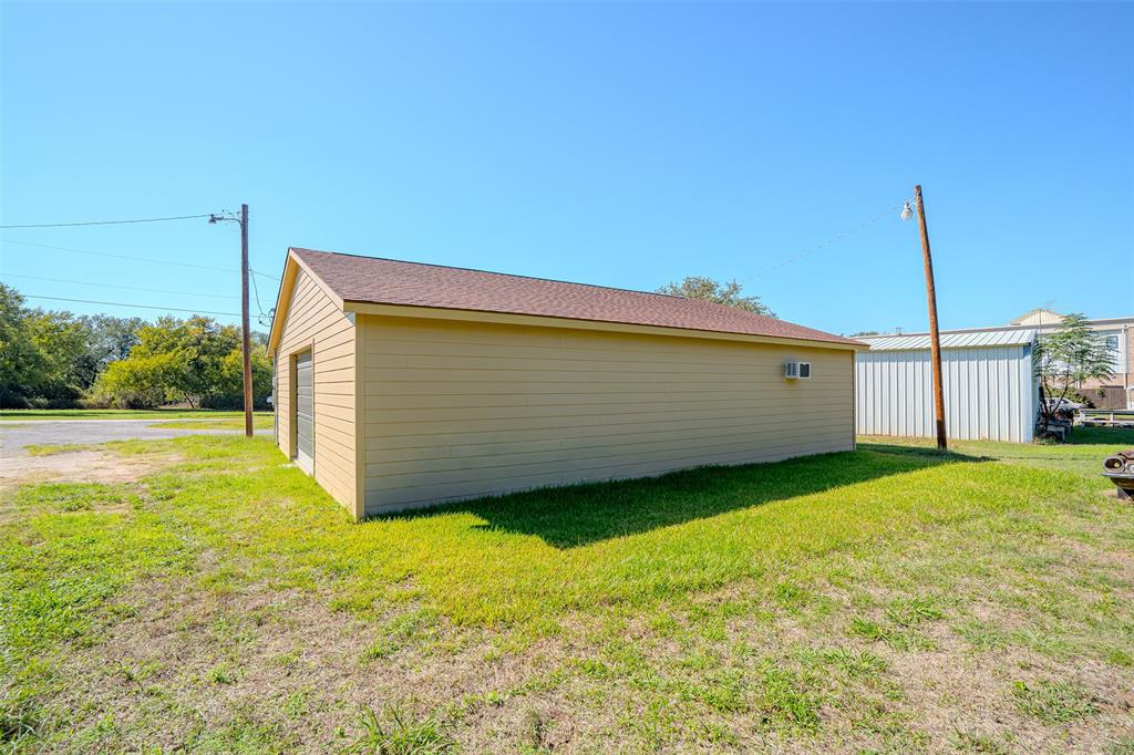 201 Granbury Court - Photo 33