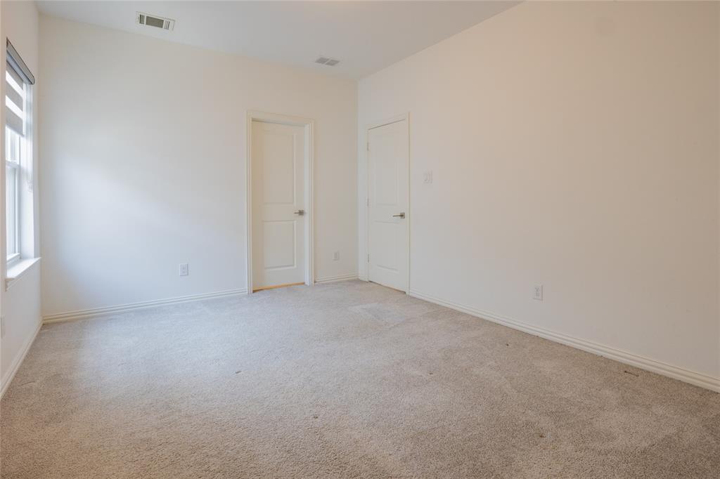 8305 Pine Valley Drive - Photo 24