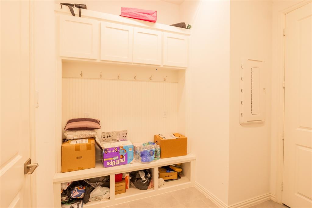 8305 Pine Valley Drive - Photo 38