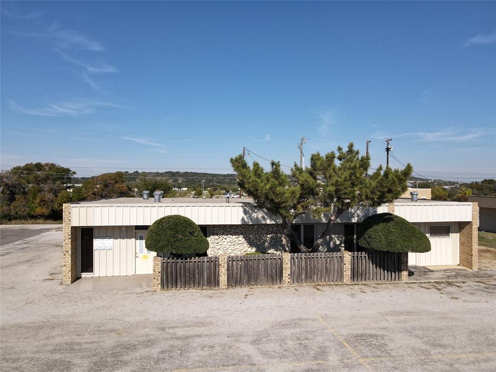 105 south park Drive - Photo 2