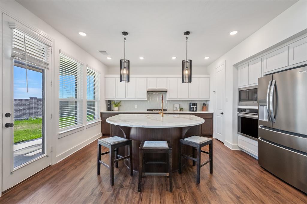 2403 Carpano Lane - Photo 8