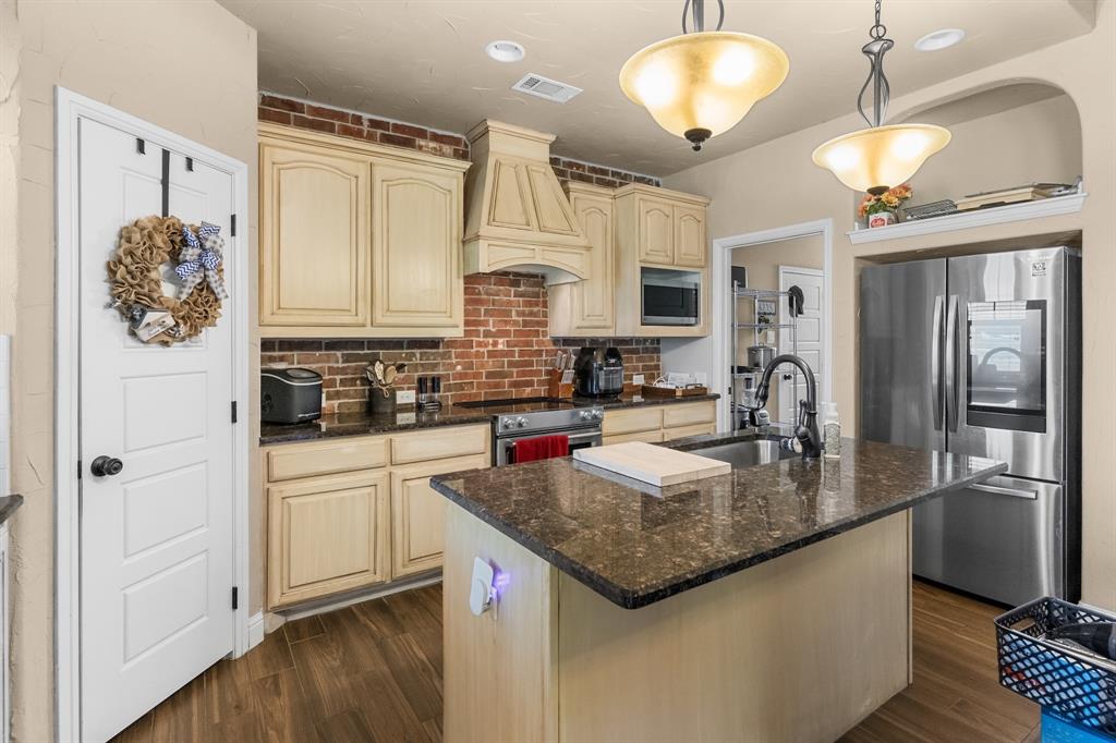 310 Falcon Drive - Photo 13