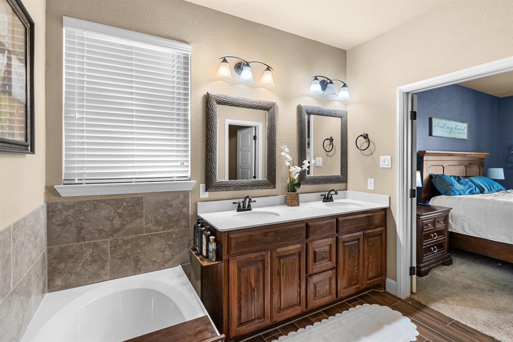 310 Falcon Drive - Photo 17