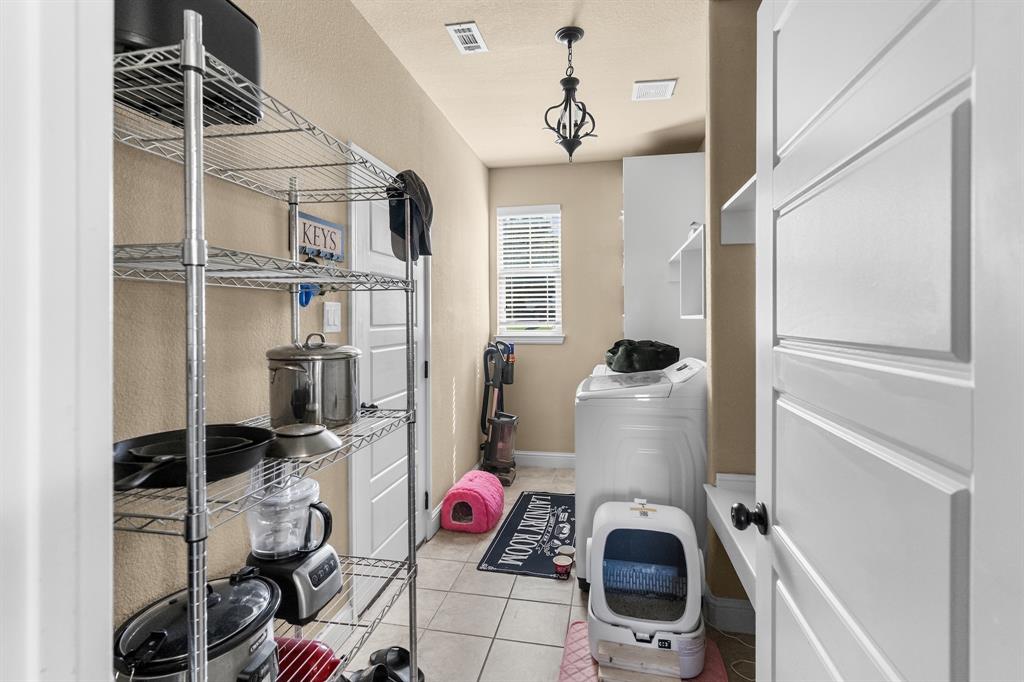 310 Falcon Drive - Photo 40