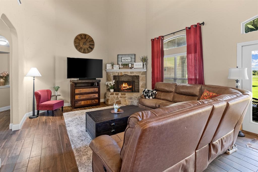 310 Falcon Drive - Photo 7