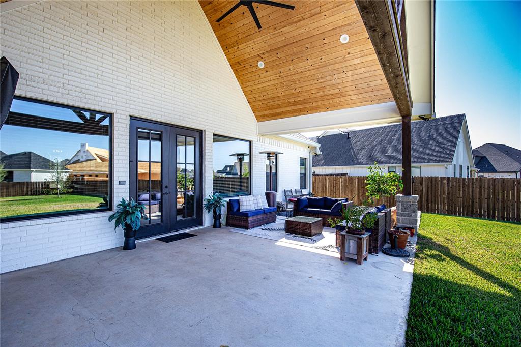 317 Champions Way - Photo 31