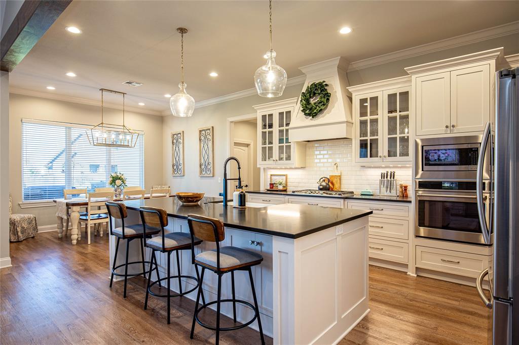 317 Champions Way - Photo 7
