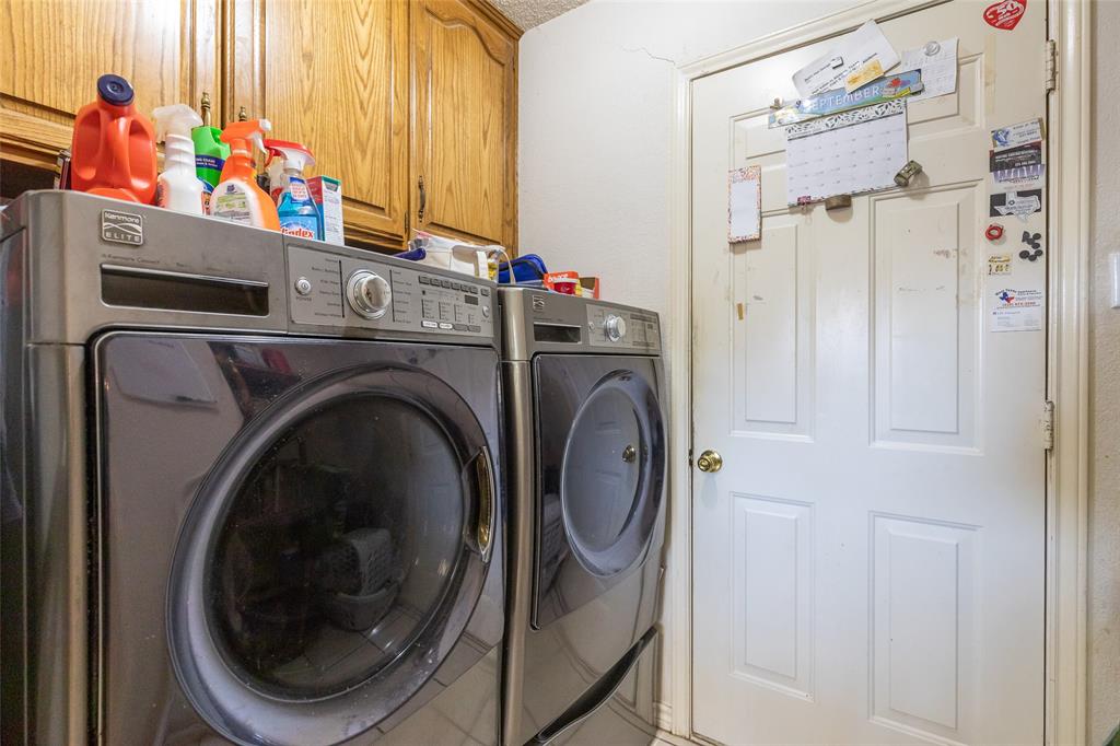8009 Weehunt Court - Photo 13