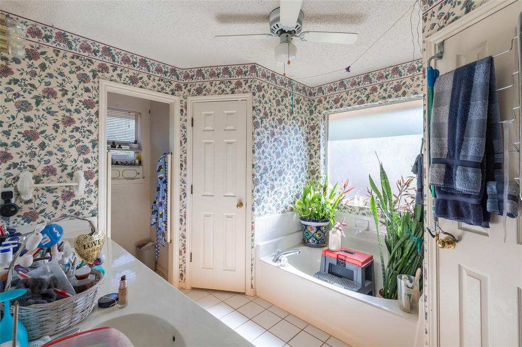 8009 Weehunt Court - Photo 17