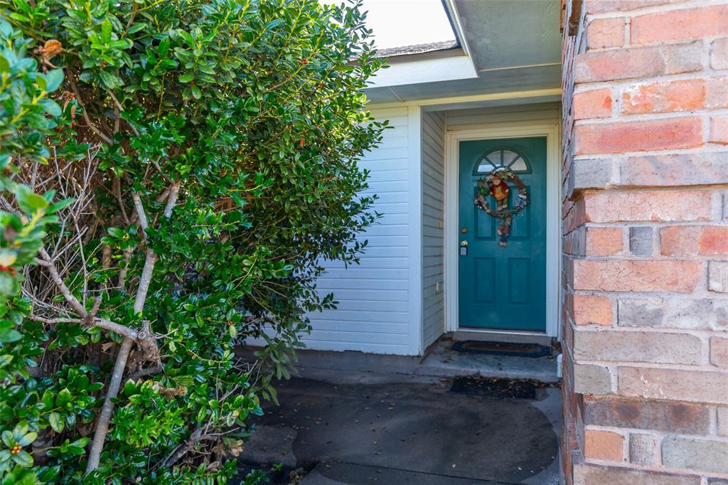 8009 Weehunt Court - Photo 2