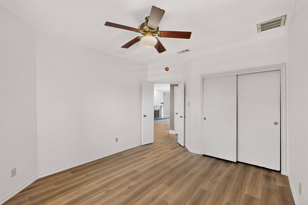 5310 Keller Springs Road - Photo 22