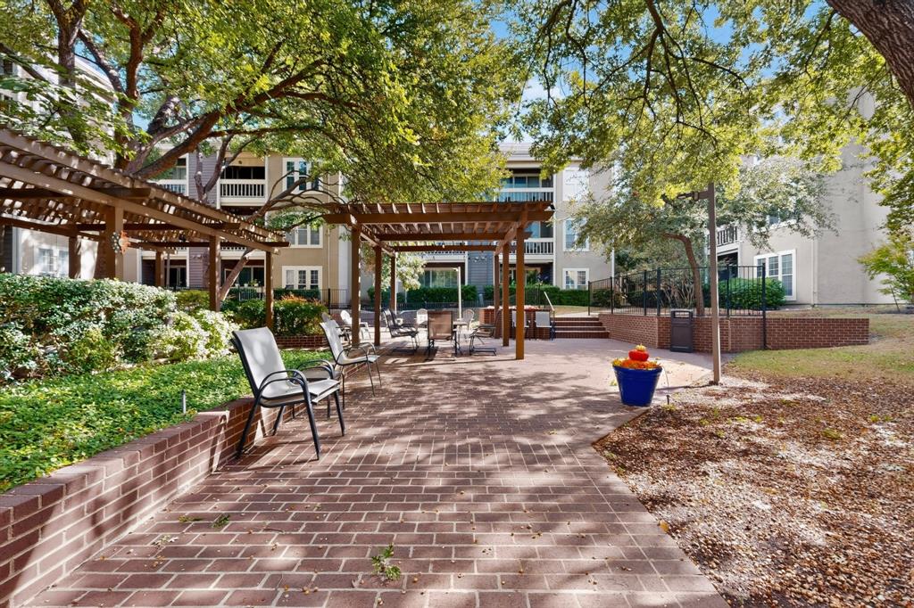 5310 Keller Springs Road - Photo 33