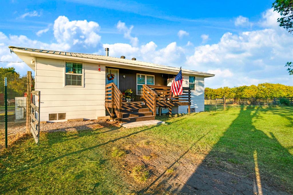 1241 FM 1700 - Photo 19