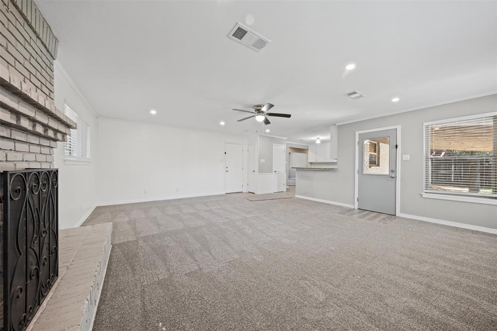 6404 Ravenswood Drive - Photo 15
