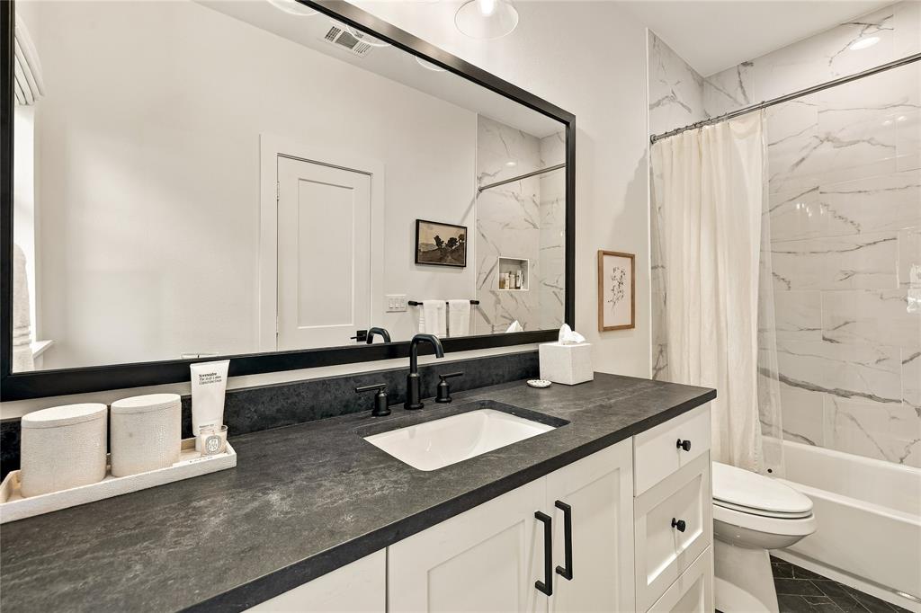 5520 Martel Avenue - Photo 28