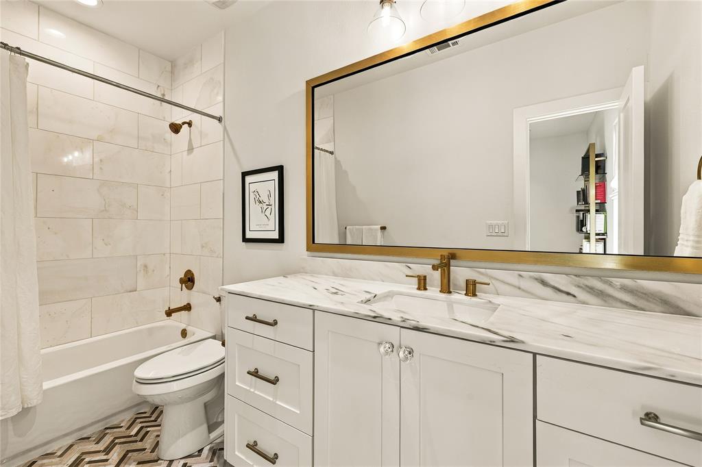 5520 Martel Avenue - Photo 30