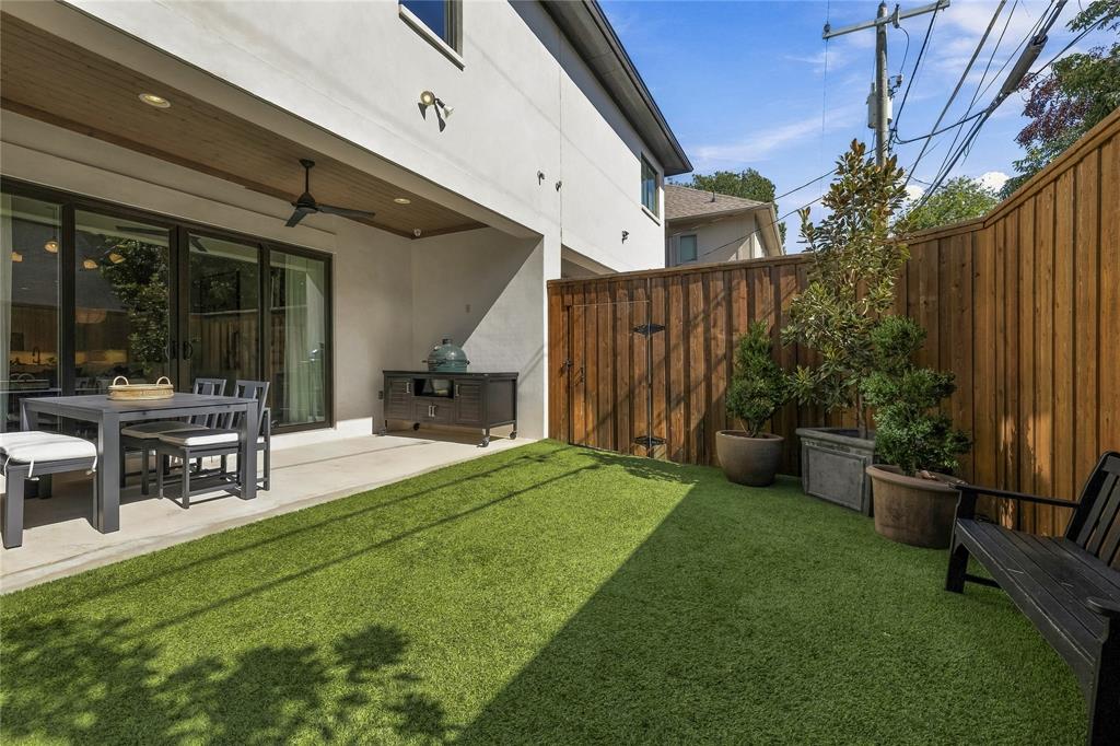 5520 Martel Avenue - Photo 33