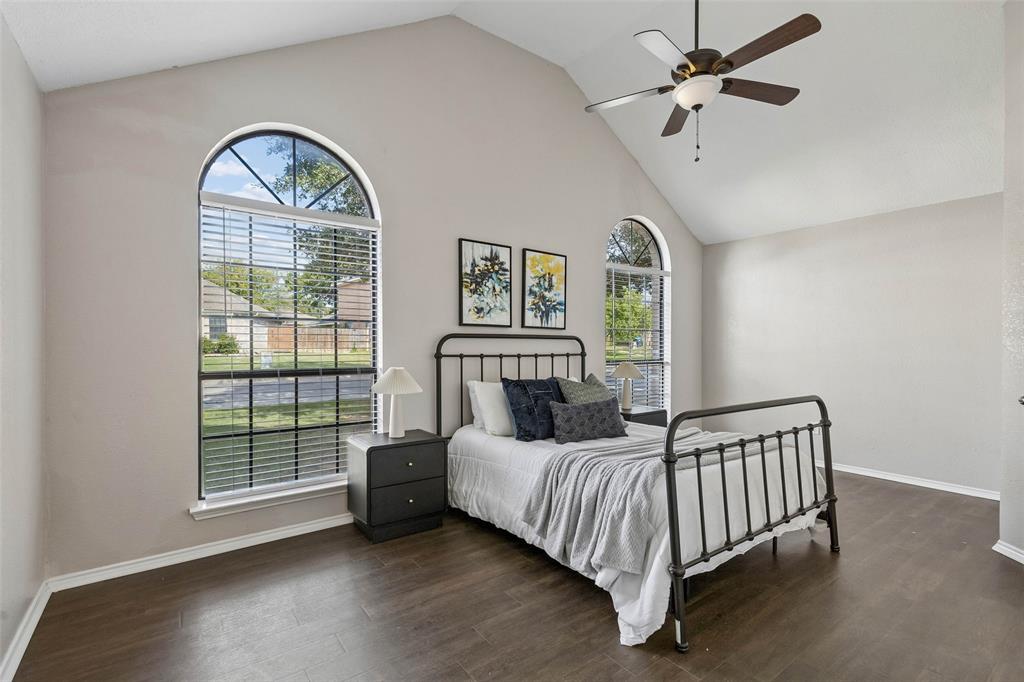7001 Bentley Avenue - Photo 12