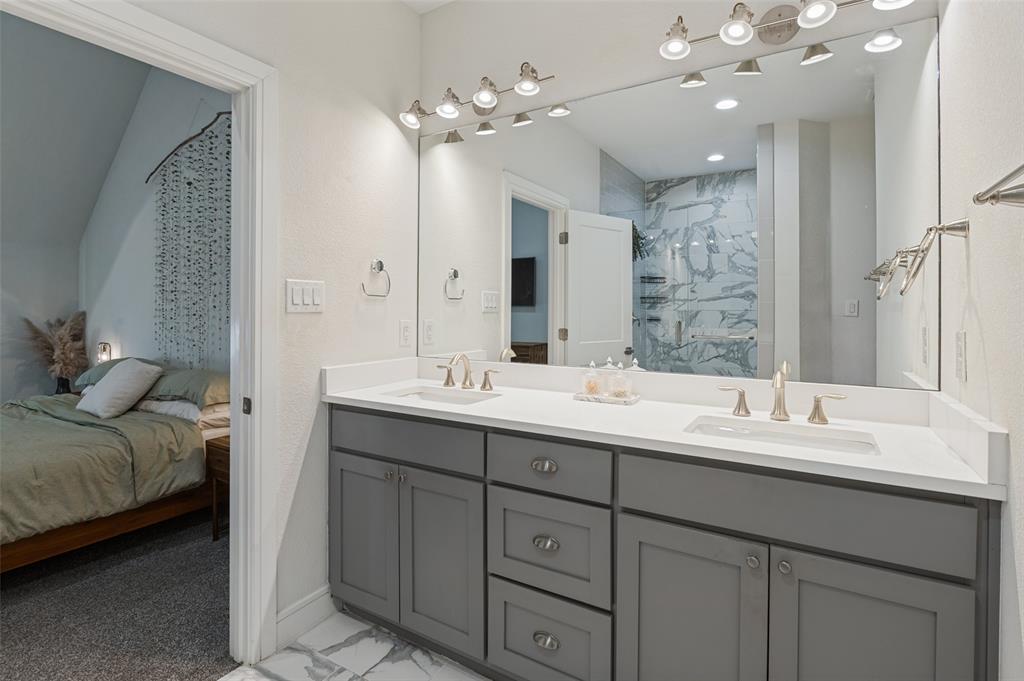 5073 Gaston Avenue - Photo 20