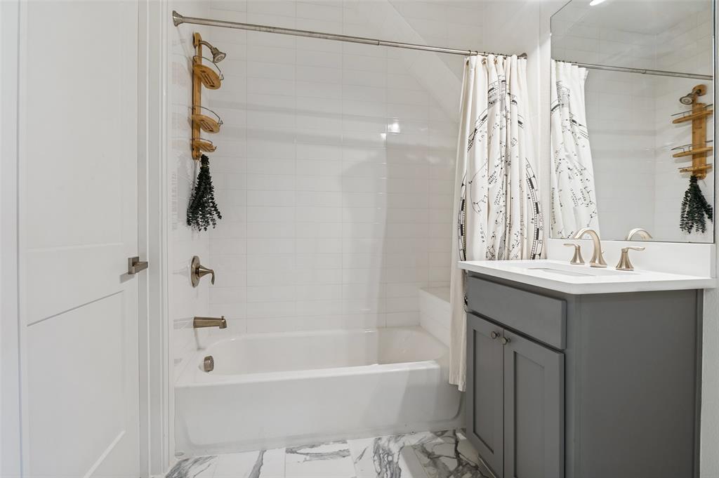 5073 Gaston Avenue - Photo 25