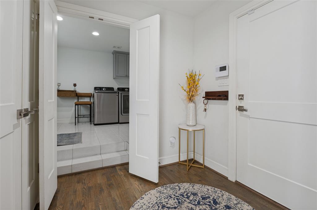 5073 Gaston Avenue - Photo 4