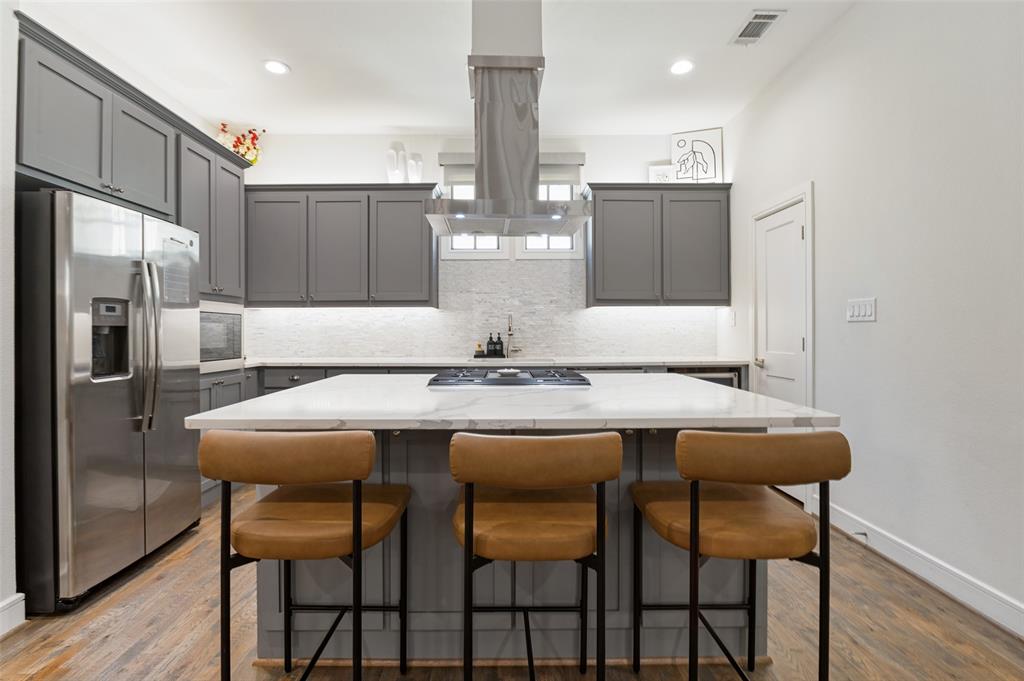 5073 Gaston Avenue - Photo 9