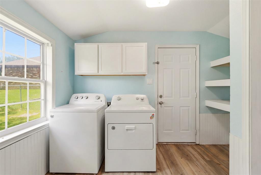 620 Hilltop Circle - Photo 17