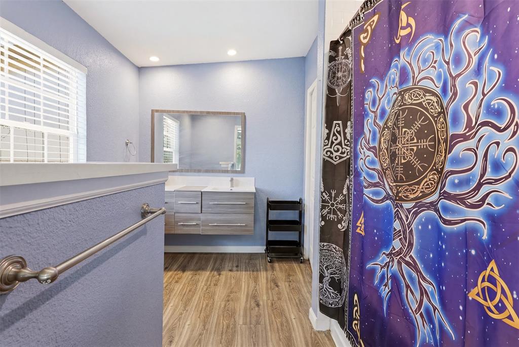 620 Hilltop Circle - Photo 7