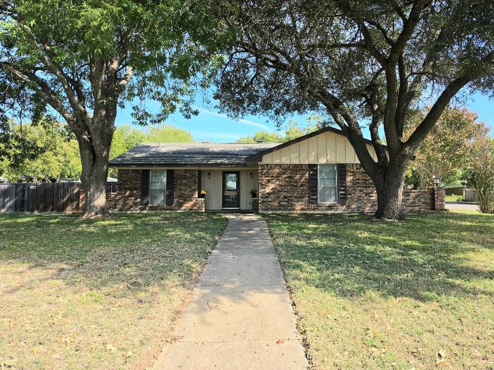1311 Glenhaven Drive - Photo 2