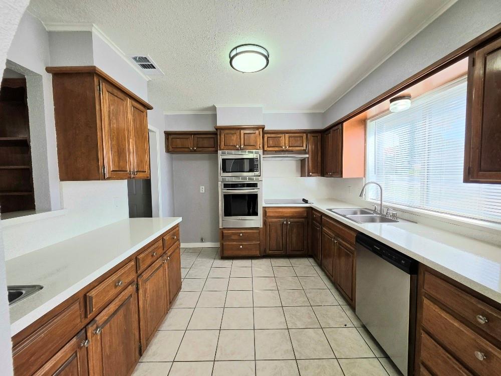 1311 Glenhaven Drive - Photo 4