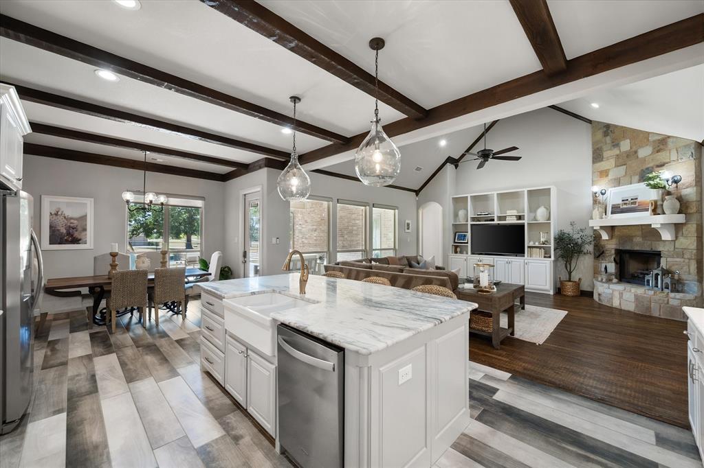 104 Estancia Court - Photo 11