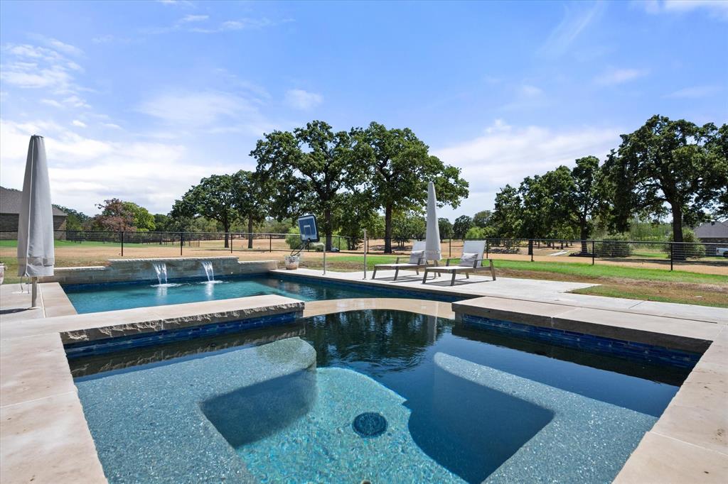 104 Estancia Court - Photo 34