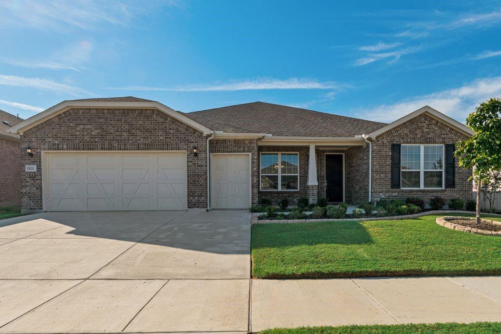 1112 Cornerstone Drive - Photo 2