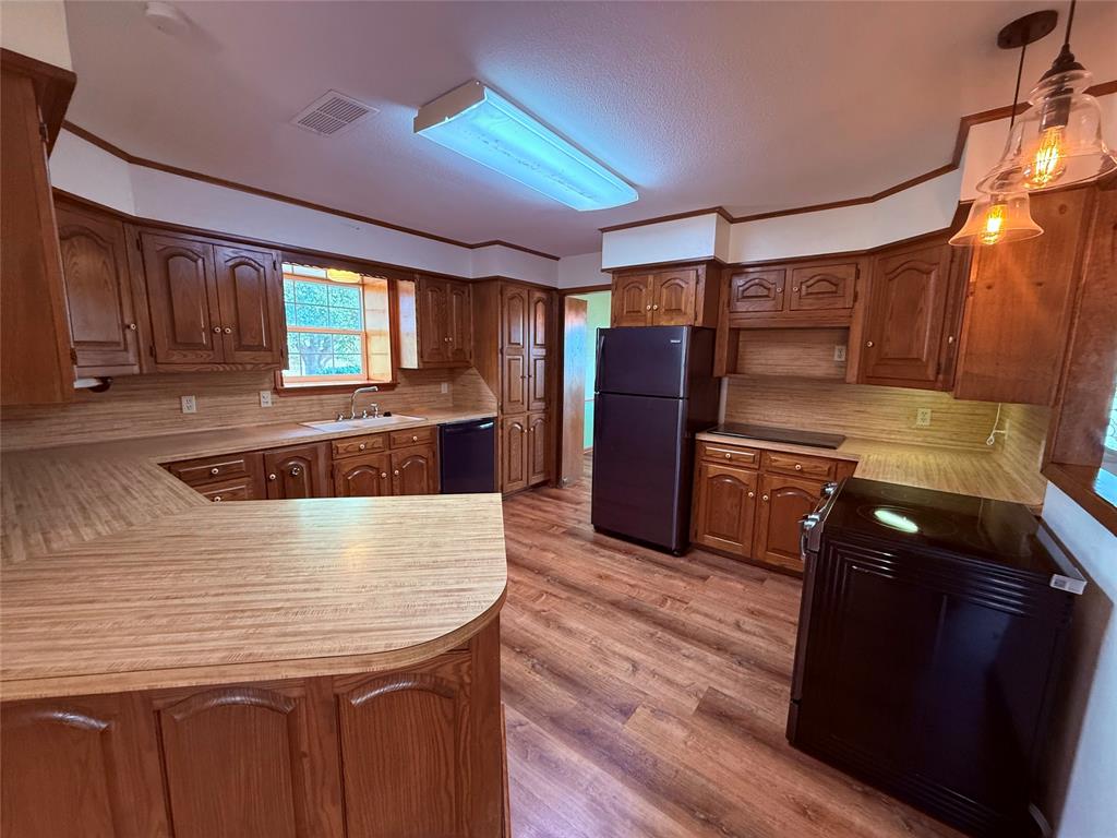 2613 County Road 4760 - Photo 8