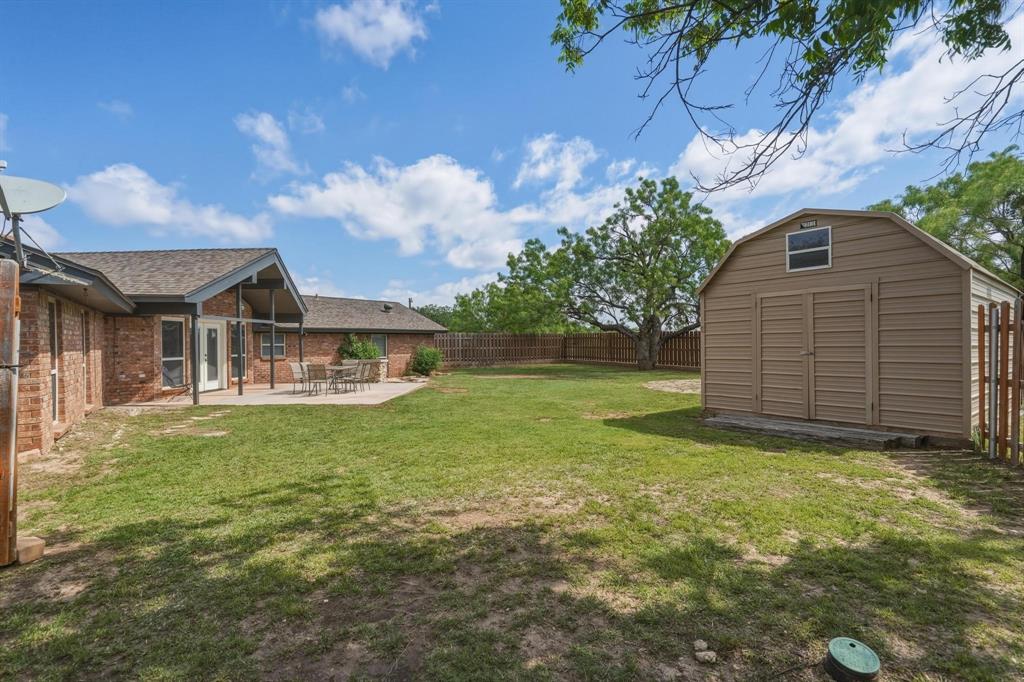 1501 Edgewater Road - Photo 28